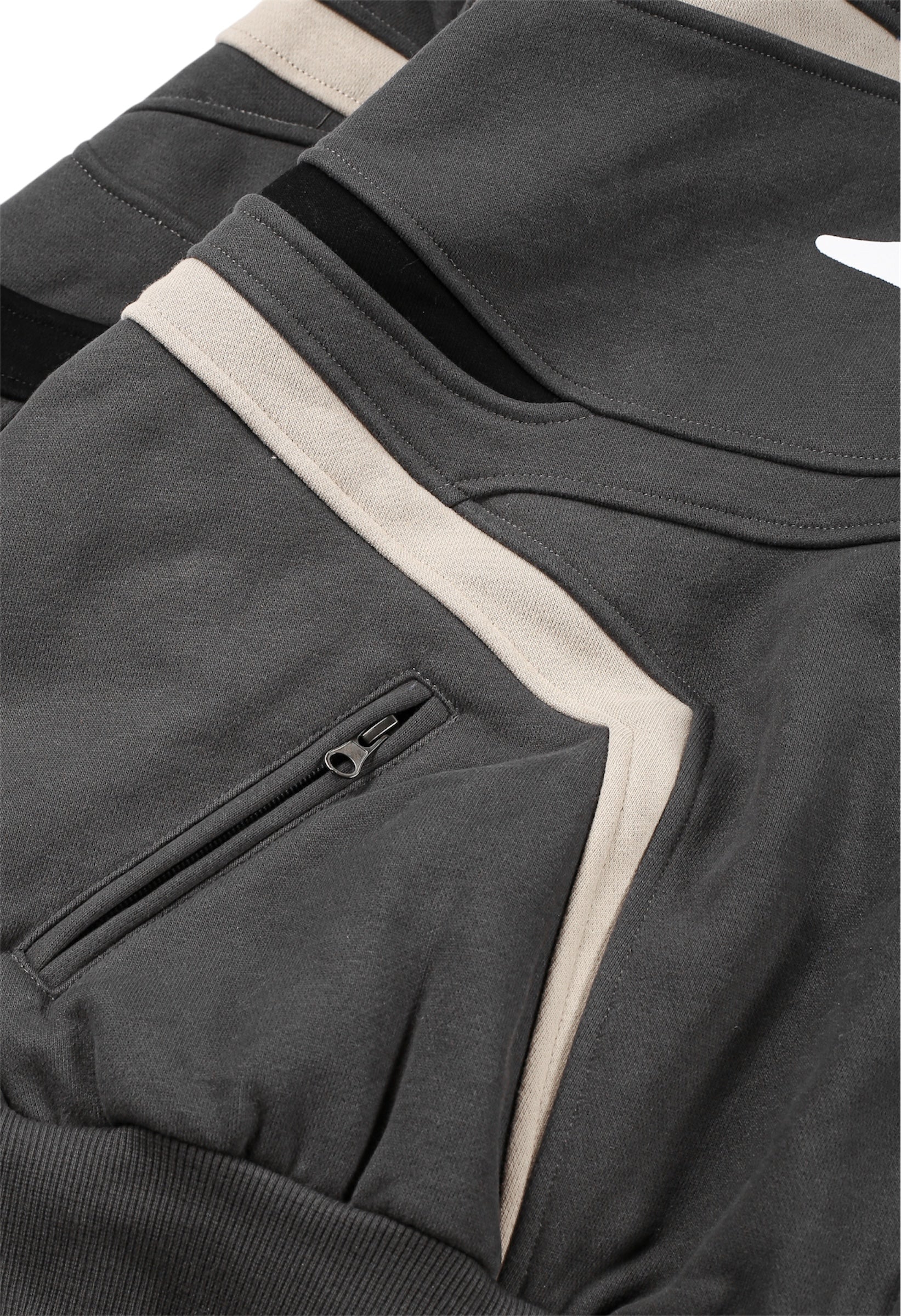 UTILITY JACKET