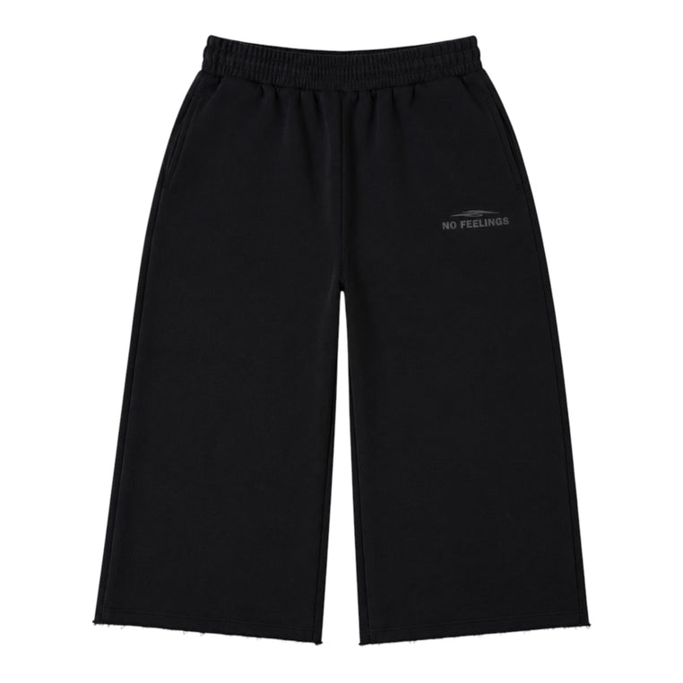 BLACKOUT 3/4 SHORTS